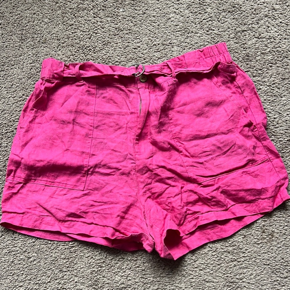 Women's Pink Linen Shorts